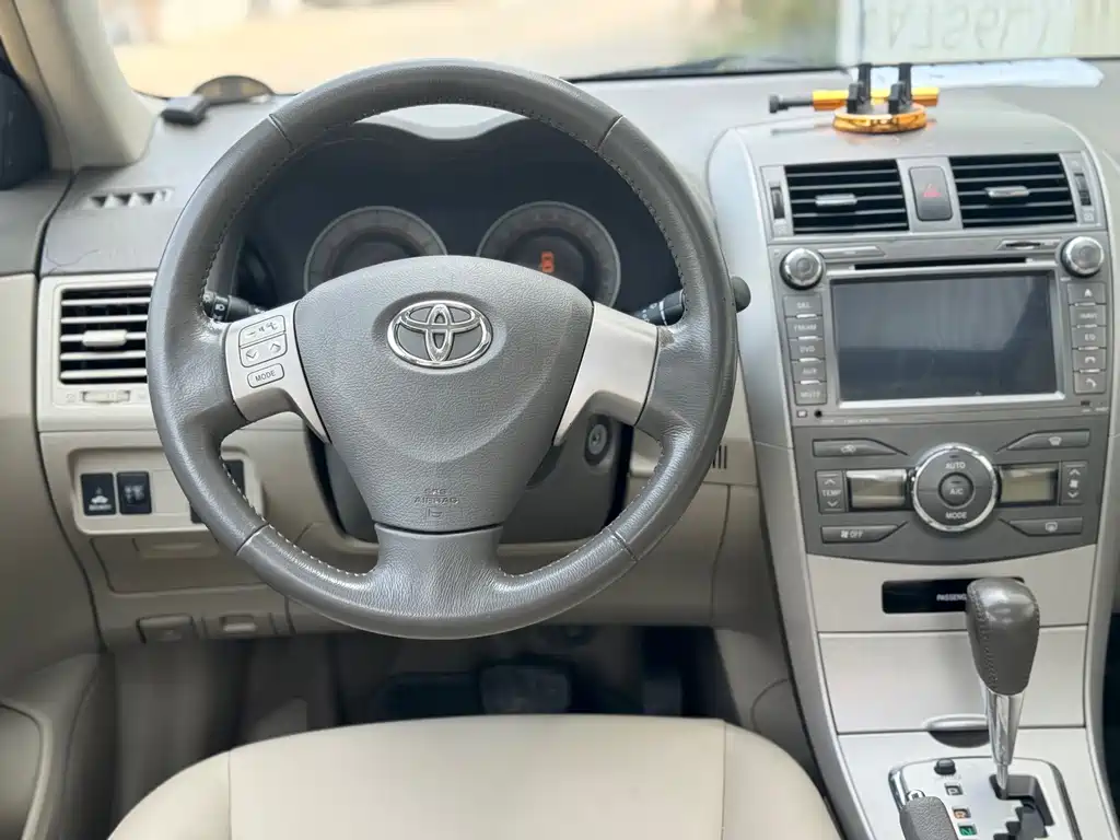 Toyota Corolla — миниатюра 7