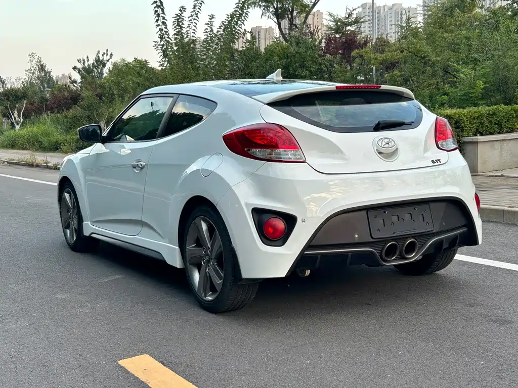 Hyundai Veloster — миниатюра 13