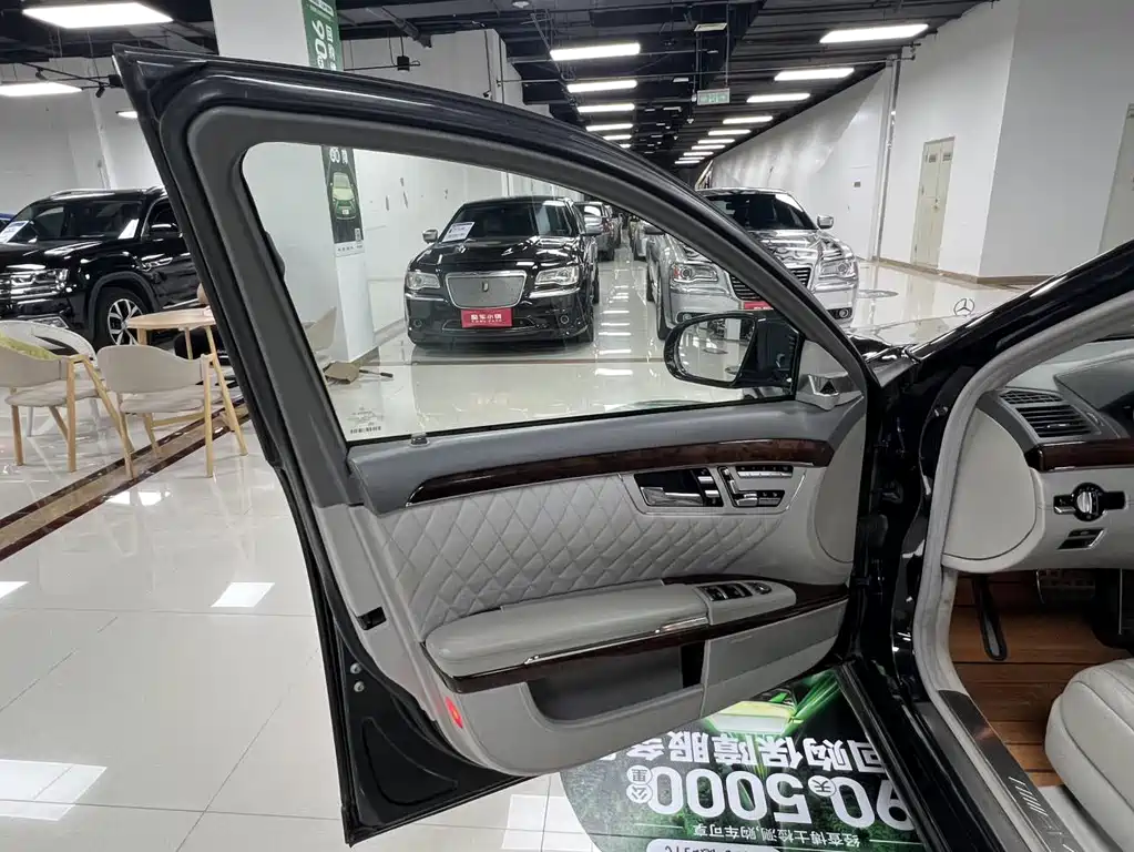 Mercedes-Benz S-Class AMG — миниатюра 12