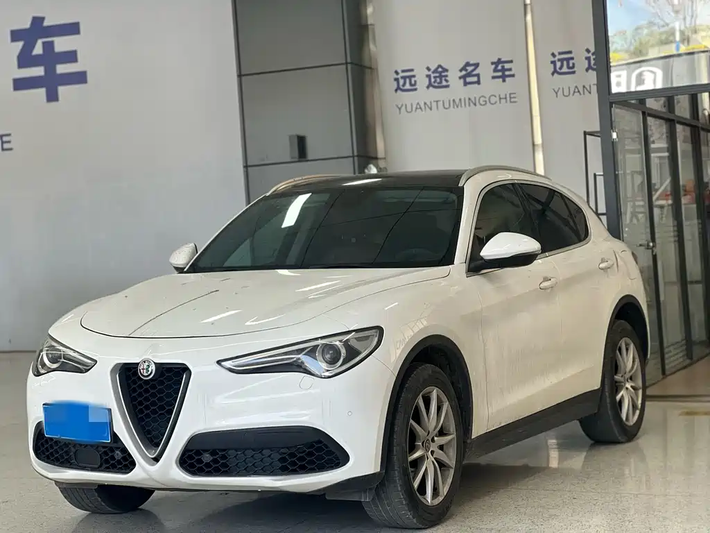 Alfa Romeo Stelvio 2018