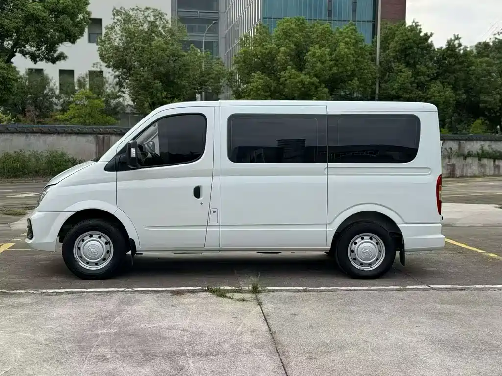 MAXUS V80 — миниатюра 7