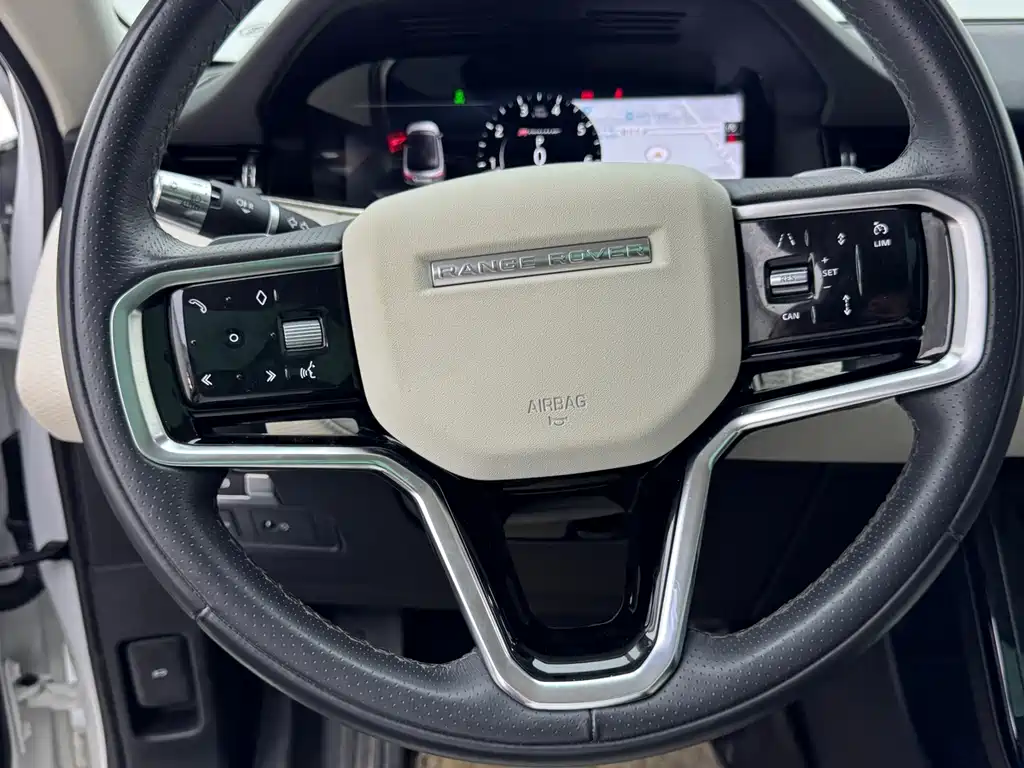 Land Rover Evoque — миниатюра 10