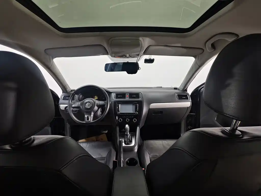 Volkswagen Sagitar — миниатюра 10