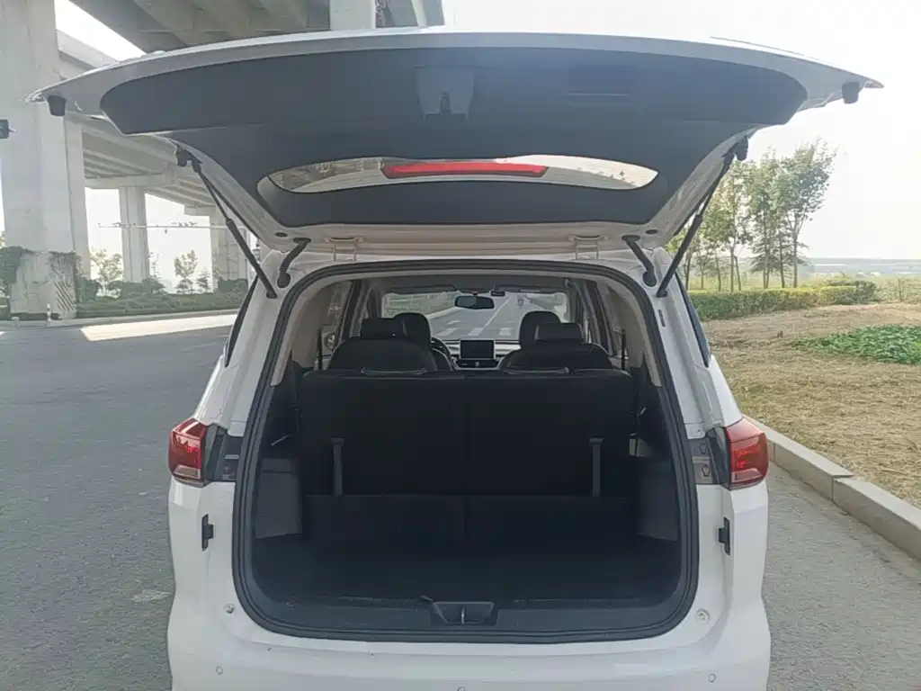 Baojun 360 — миниатюра 19