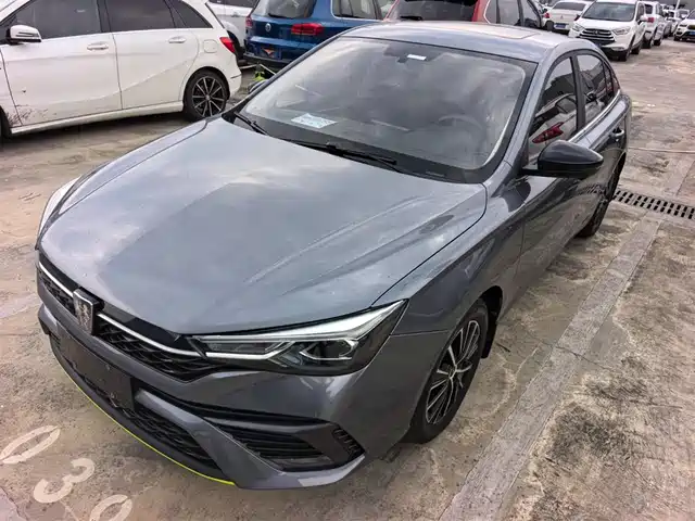 2021 Roewe i5
