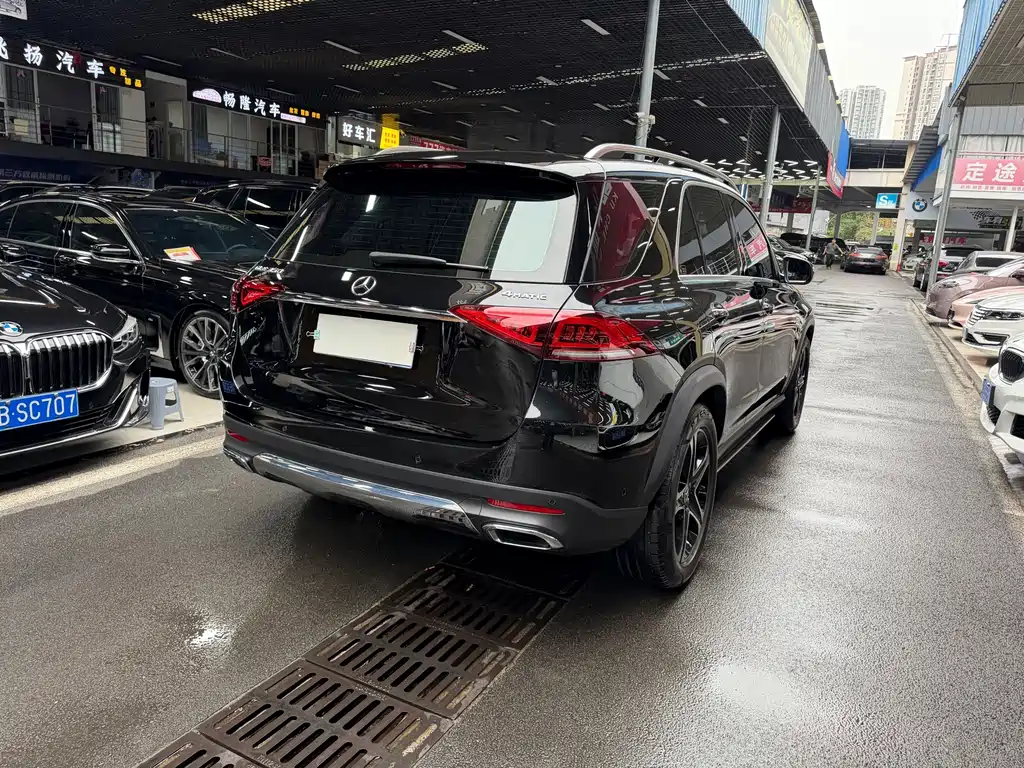 Mercedes-Benz GLE (Import) — миниатюра 5