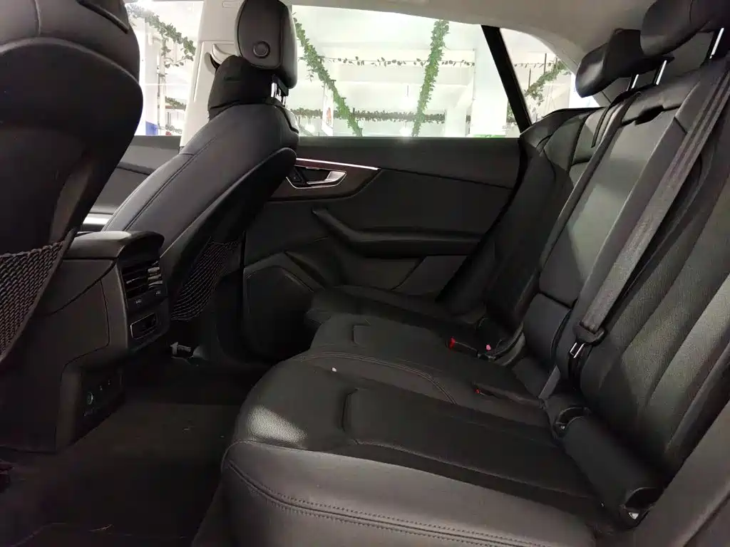 Audi Q8 — миниатюра 15