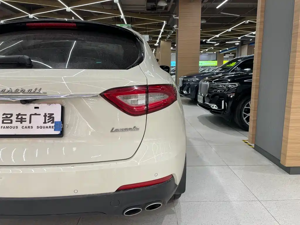 Maserati Levante — миниатюра 10