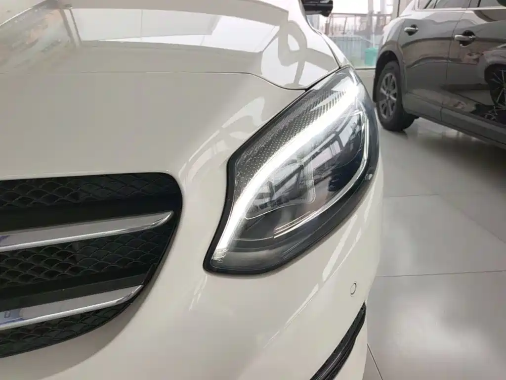 Mercedes-Benz B-Class — миниатюра 24