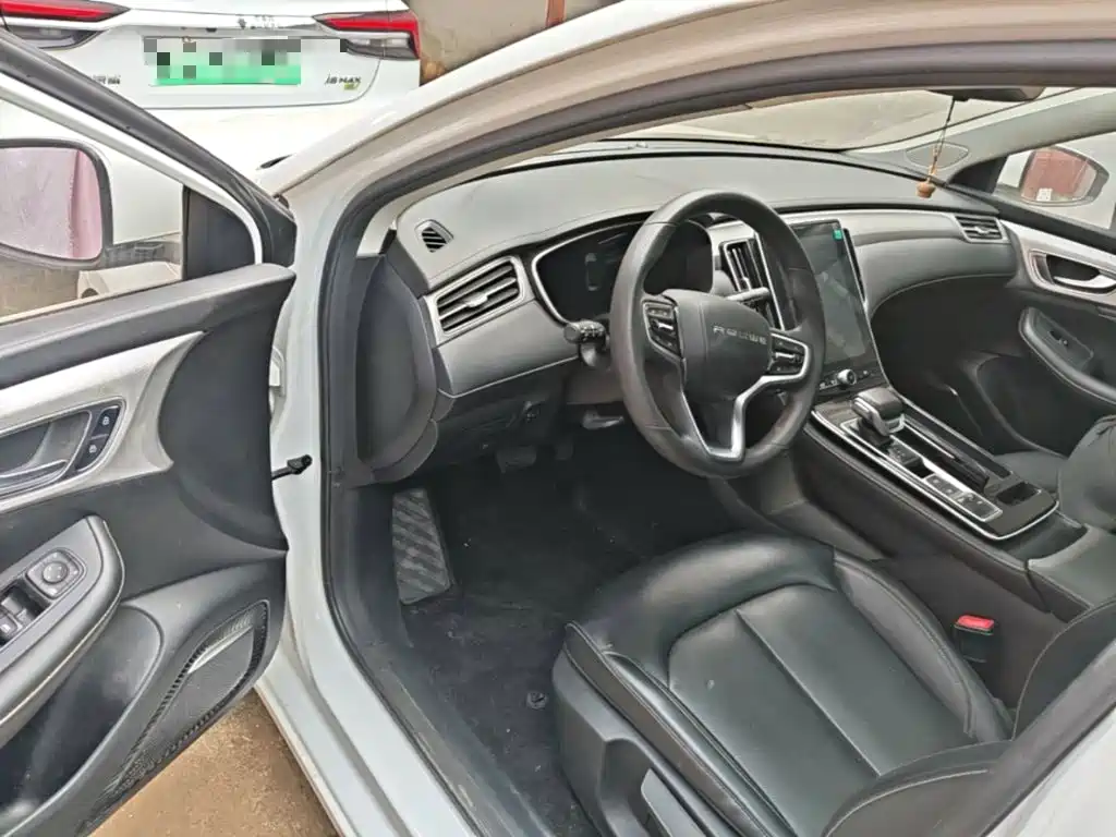 Roewe i6 MAX New Energy — миниатюра 16
