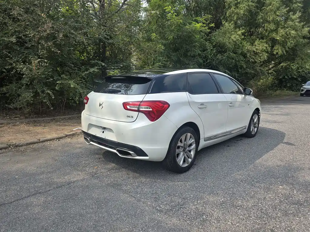 DS DS 5 — миниатюра 9
