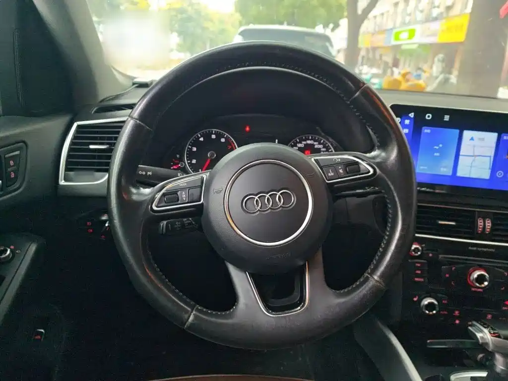 Audi Q5 — миниатюра 6