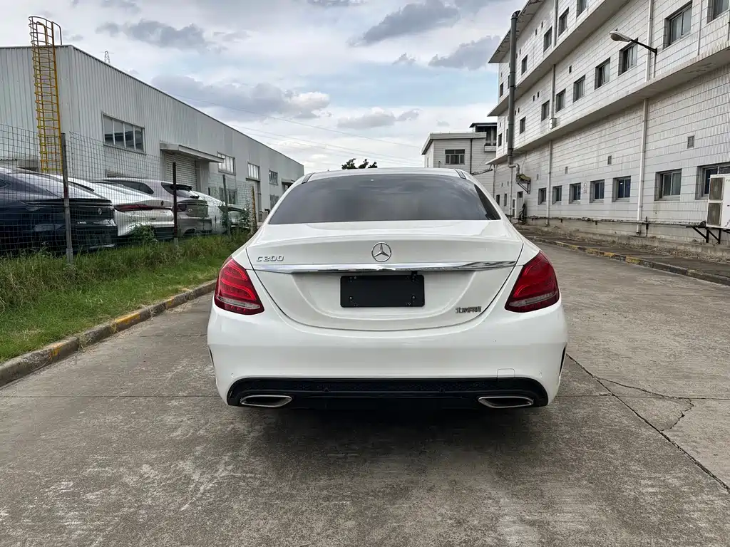 Mercedes-Benz C-Class — миниатюра 19