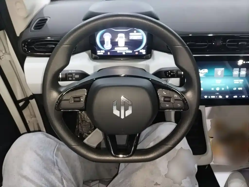 Leapmotor Leapmotor T03 — миниатюра 11