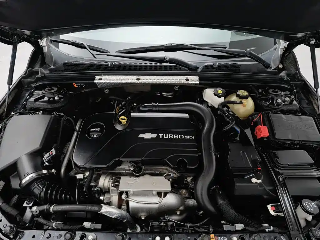 Chevrolet Malibu XL — миниатюра 6