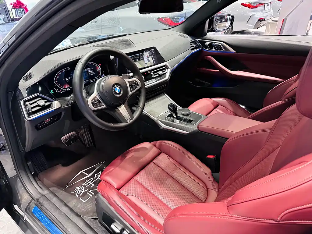 BMW 4 SERIES