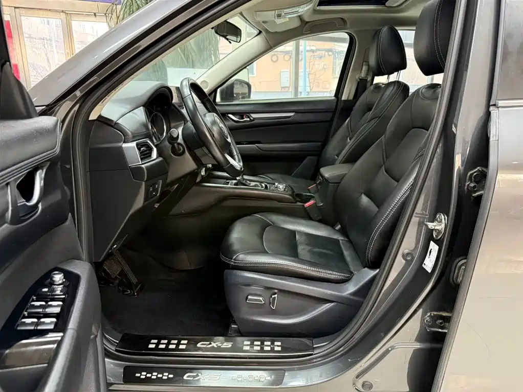 MAZDA CX 5