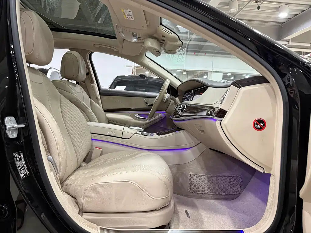 Mercedes-Benz S-Class — миниатюра 12
