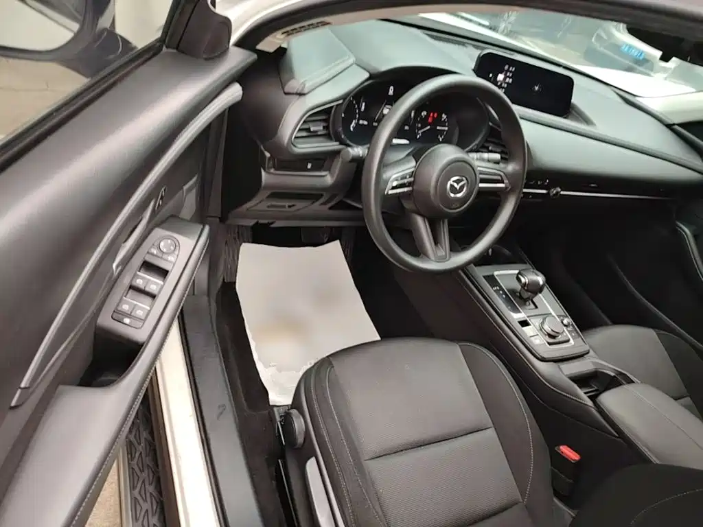 Mazda CX-30 EV — миниатюра 16