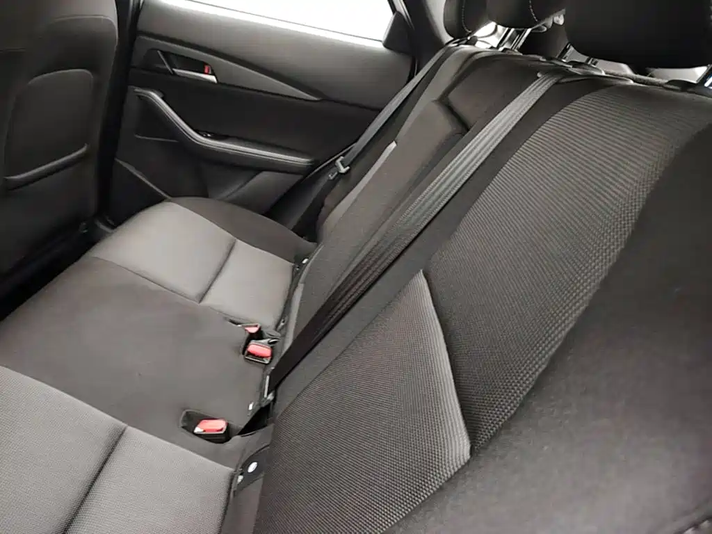 Mazda CX-30 EV — миниатюра 17