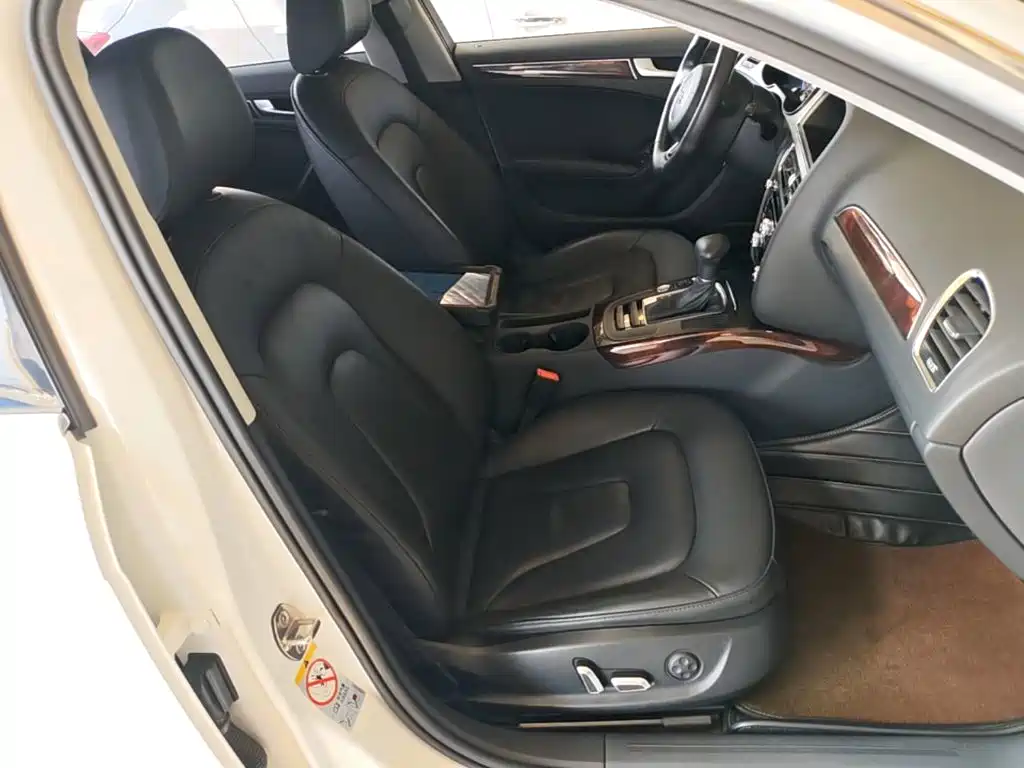 Audi A4L — миниатюра 25