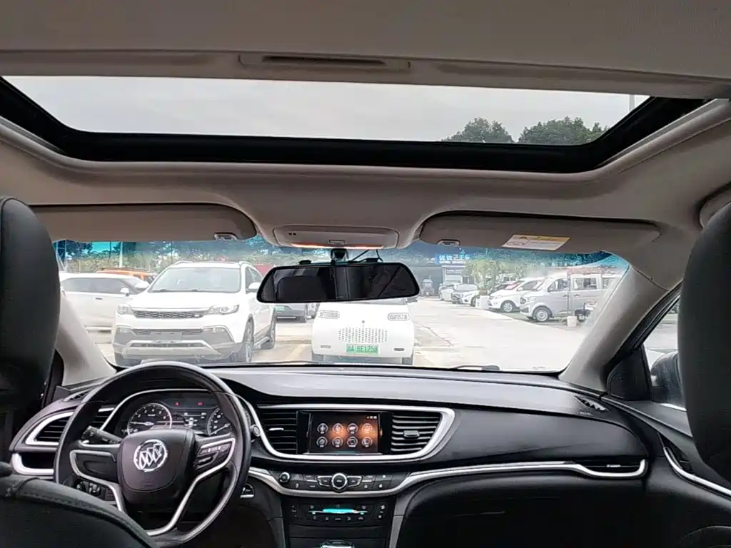 Buick Excelle — миниатюра 18