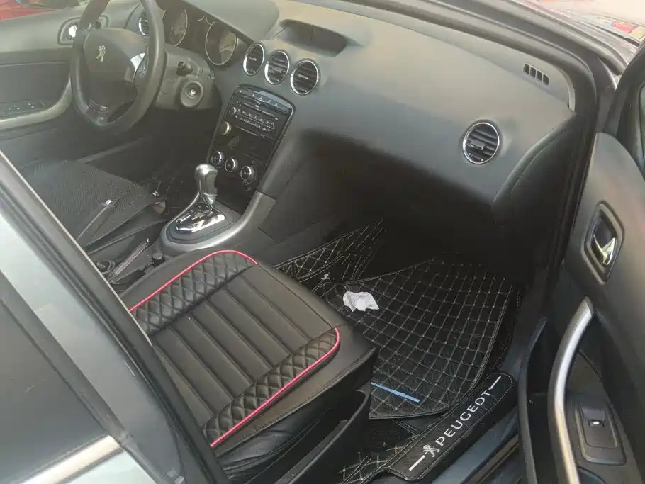 Peugeot 408 — миниатюра 8