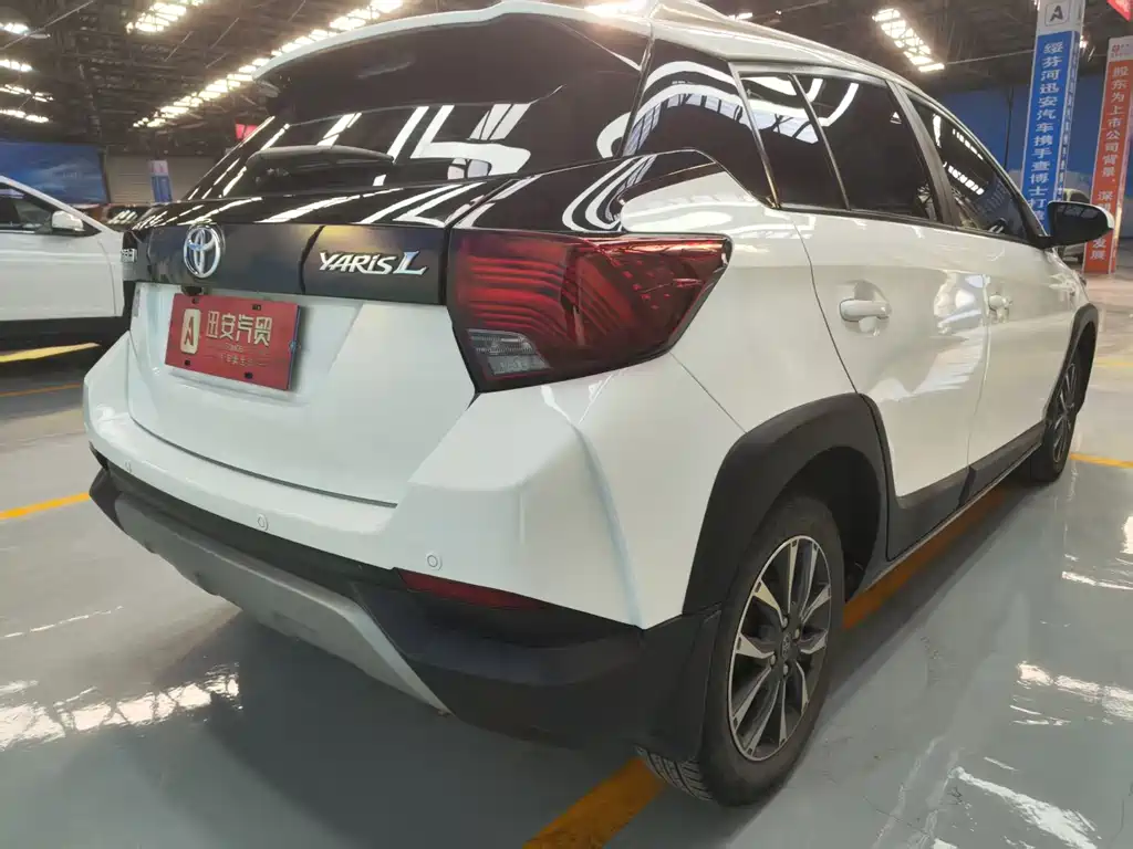 TOYOTA YARIS L ZHIXUAN
