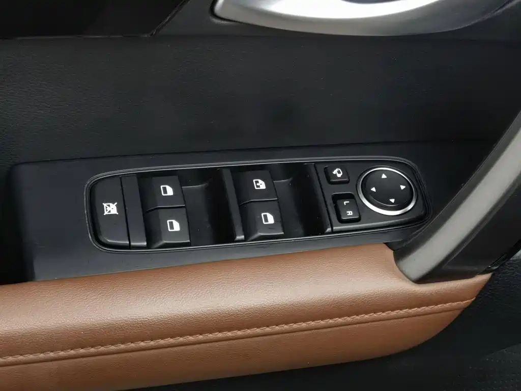 Kia Sportage — миниатюра 9