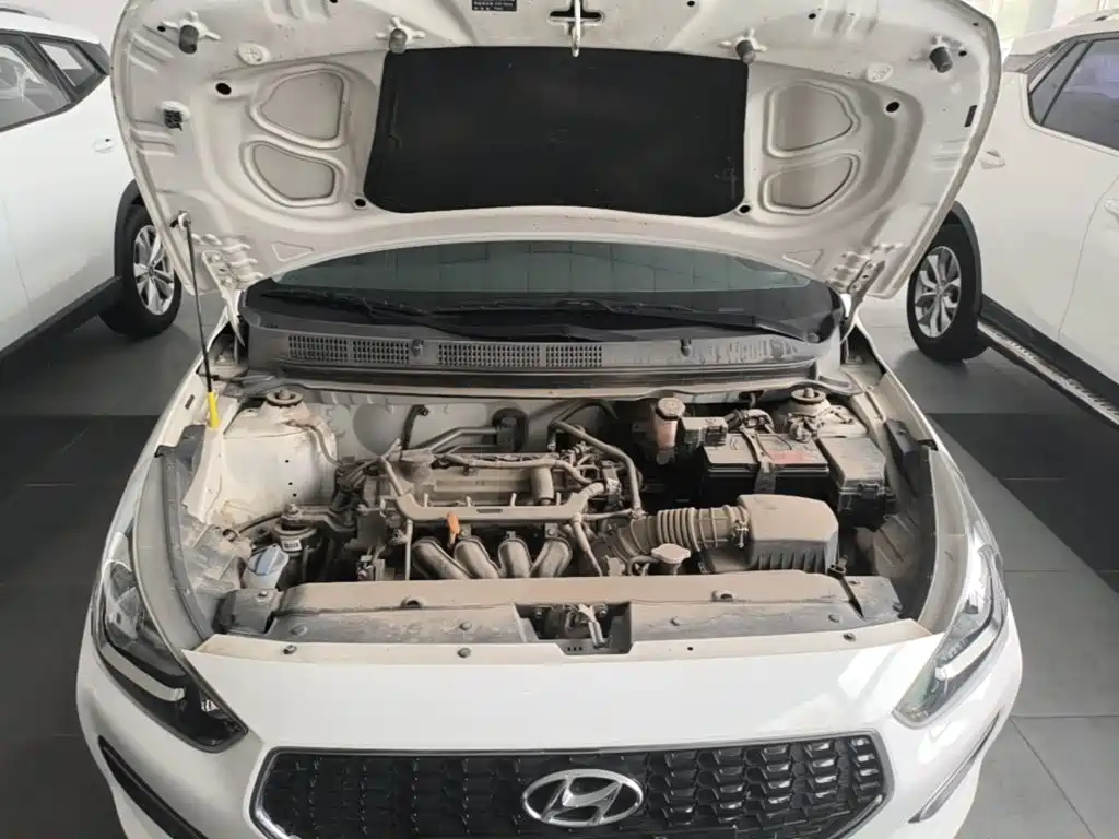 Hyundai Verna — миниатюра 20