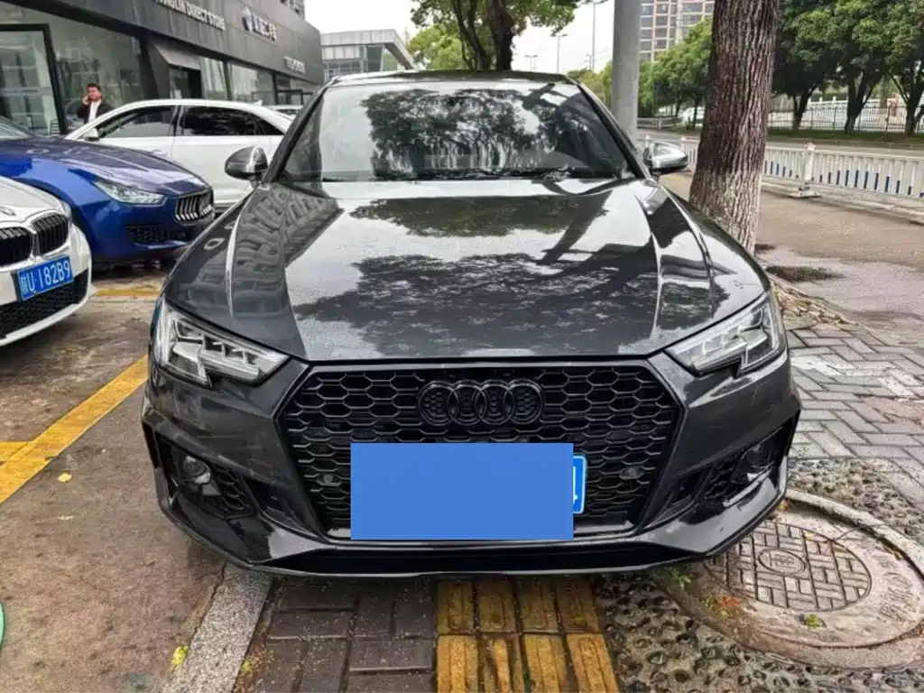 Audi S4
