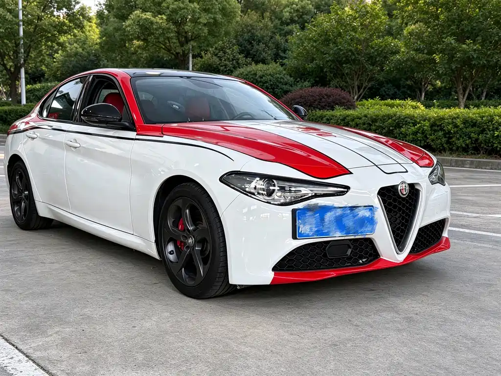 Alfa Romeo Giulia — миниатюра 3