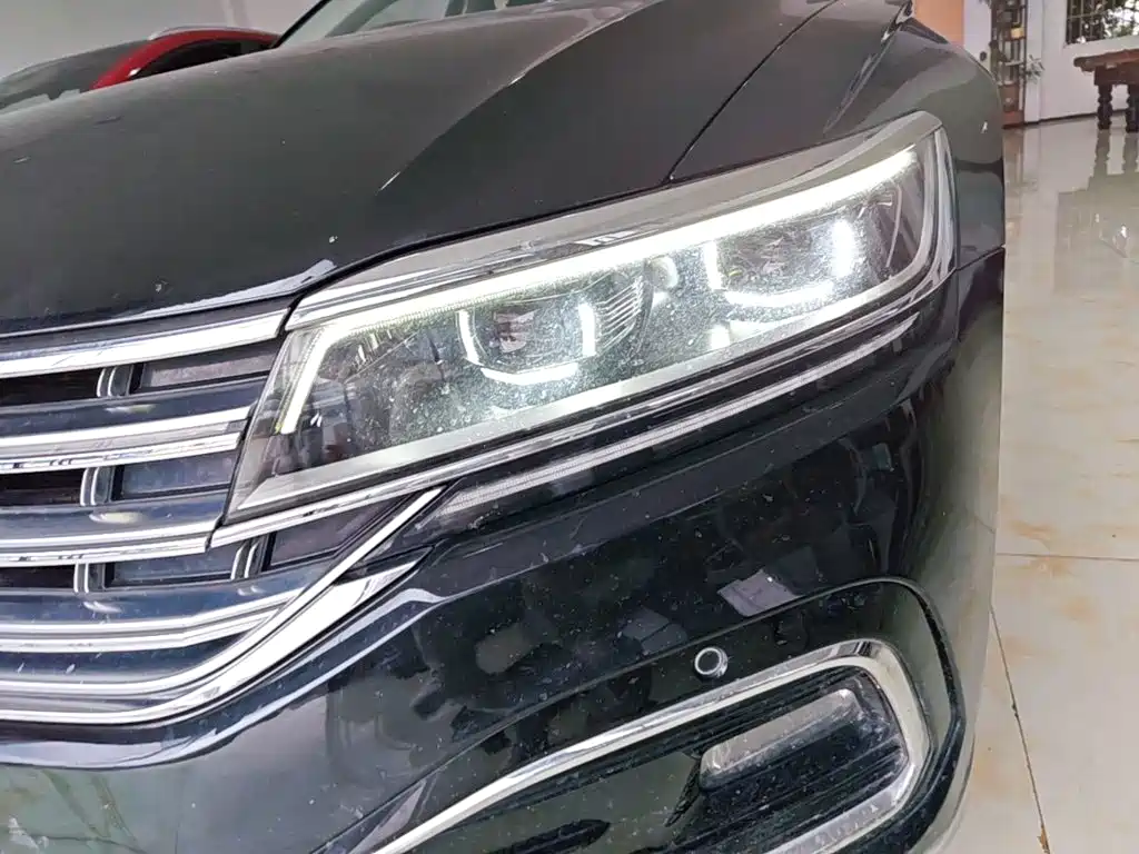 Volkswagen Phideon — миниатюра 24