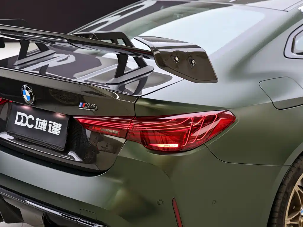 BMW M4 2025 M4