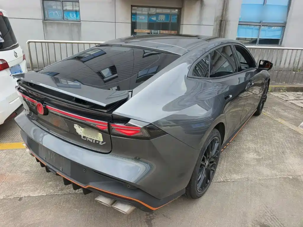 Changan UNI-V — миниатюра 7