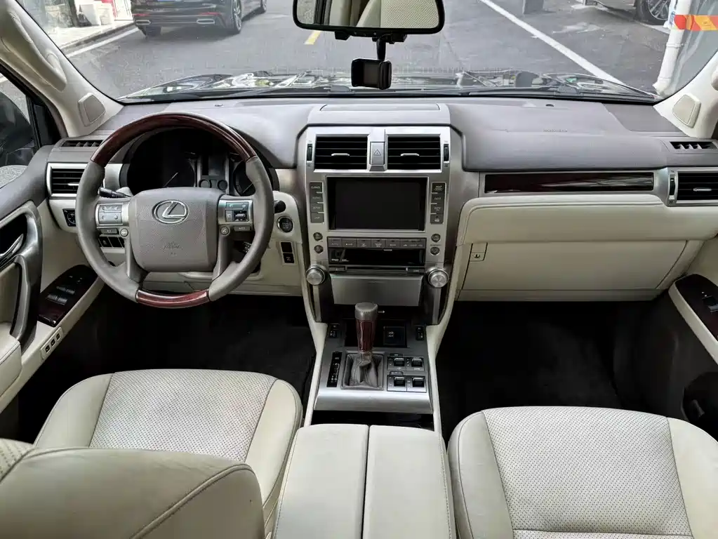 Lexus GX 2010 460