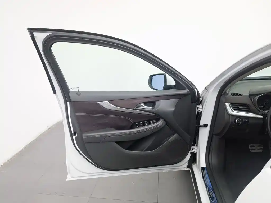 Chevrolet Malibu — миниатюра 8