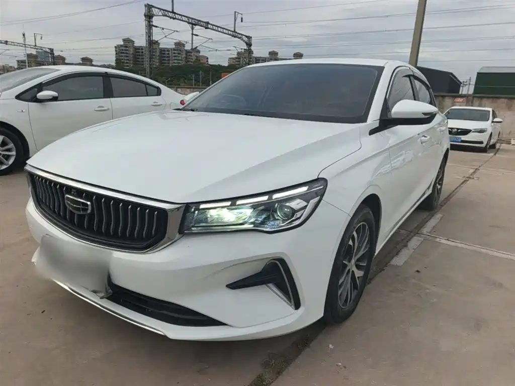 Geely Emgrand 2024