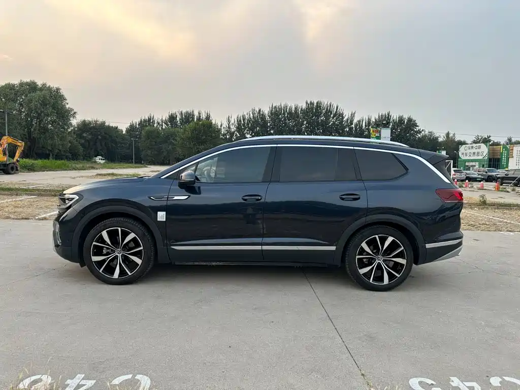 Volkswagen Talagon — миниатюра 7