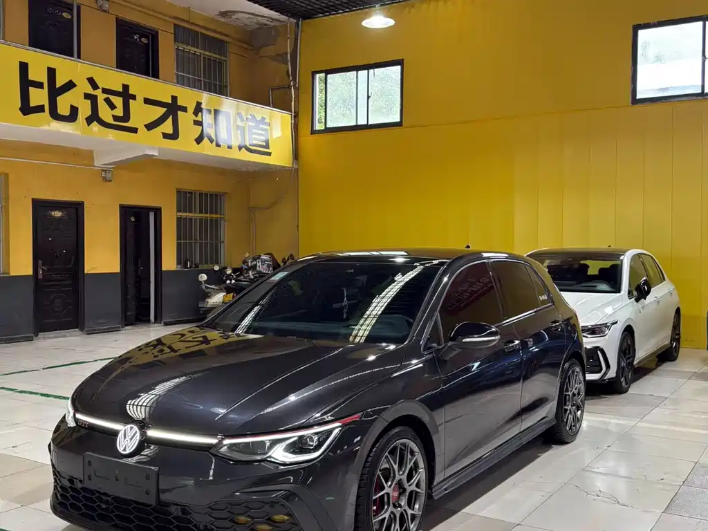 Volkswagen Golf GTI 2022