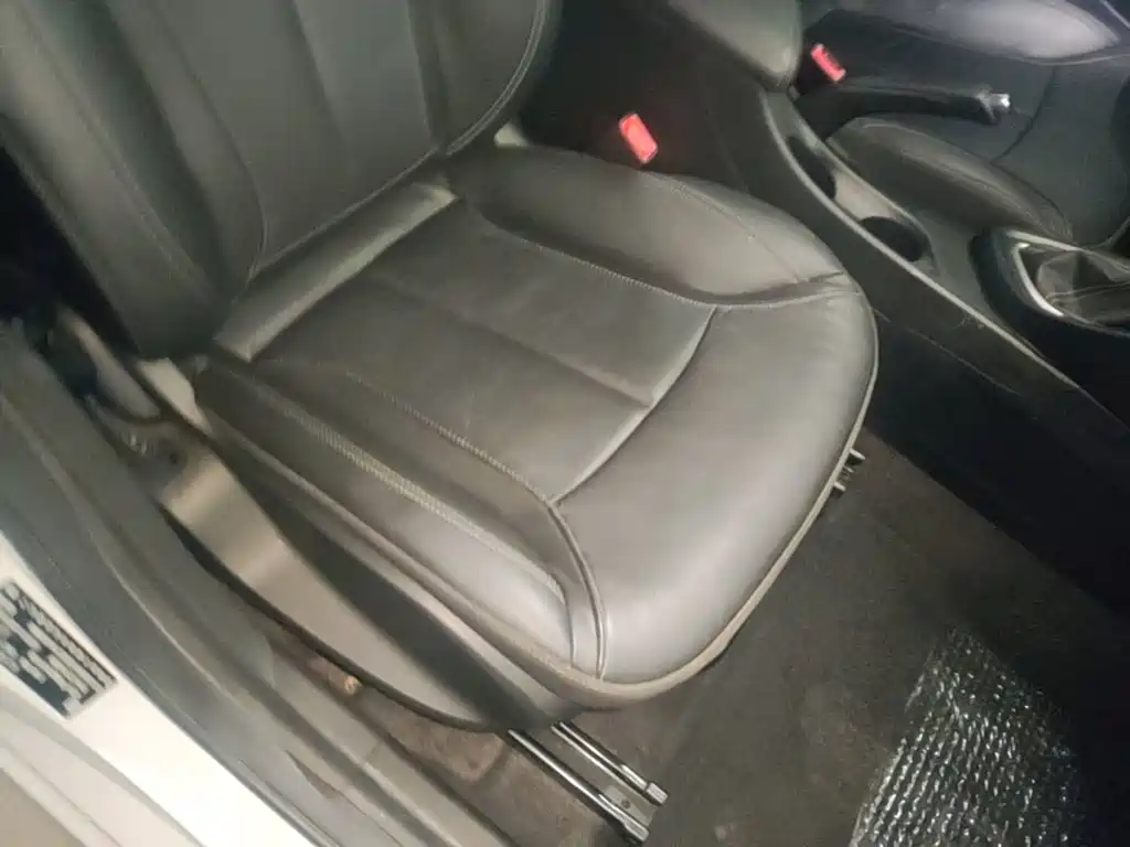 Buick Excelle — миниатюра 20