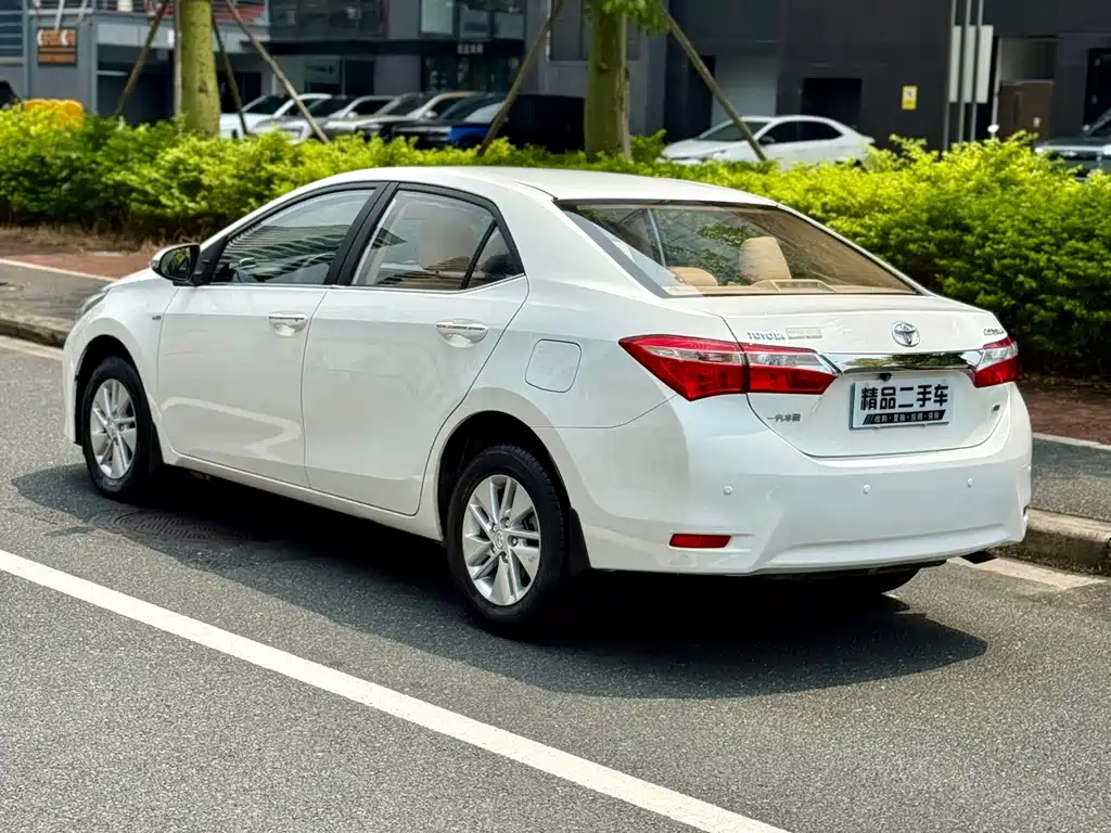 Toyota Corolla — миниатюра 6