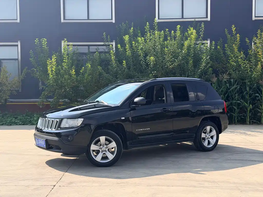 Jeep Compass (Import)