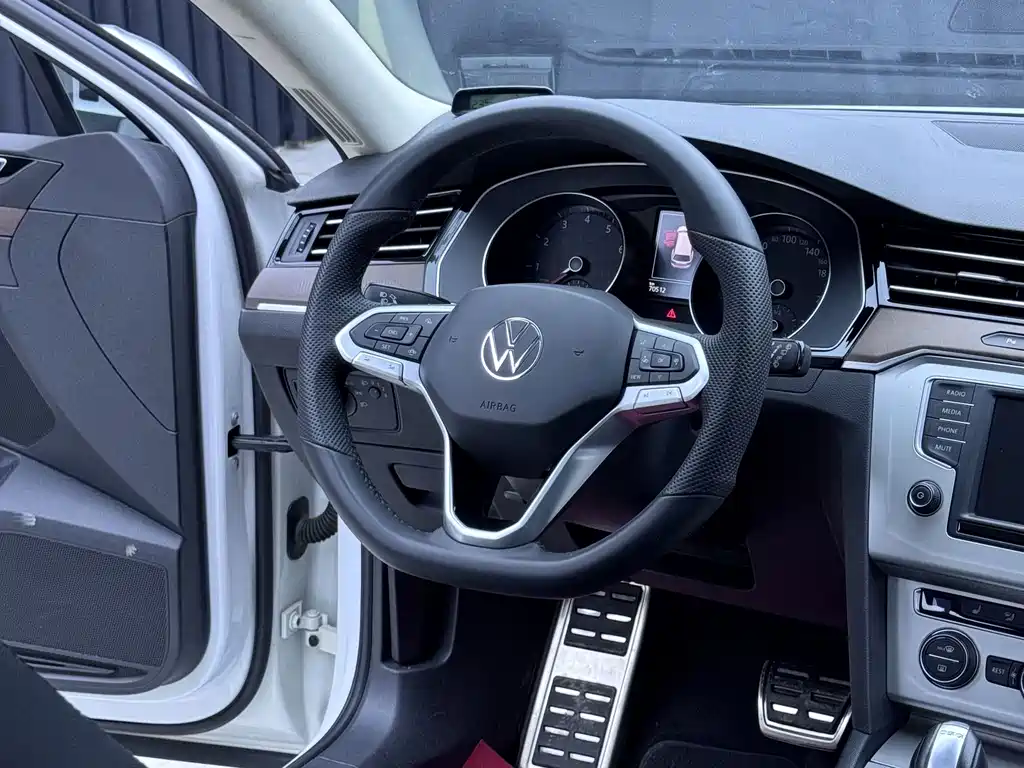 Volkswagen Passat Variant 2017 380TSI