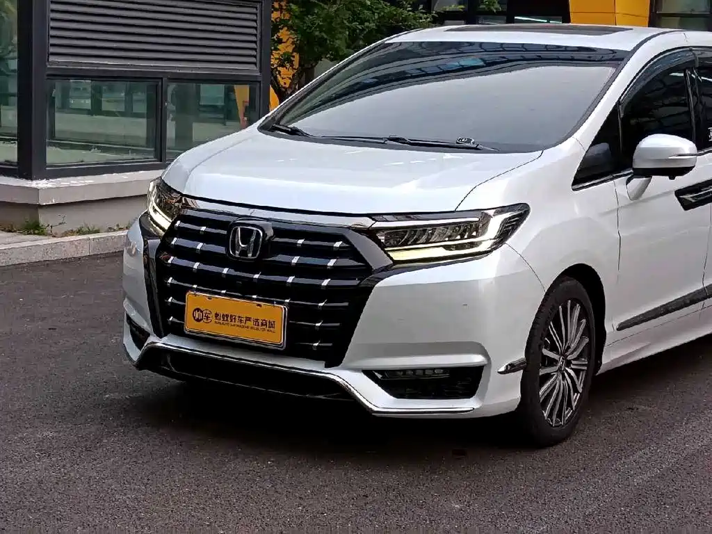 Honda Elysion 2024 2.0L e:HEV Luxury