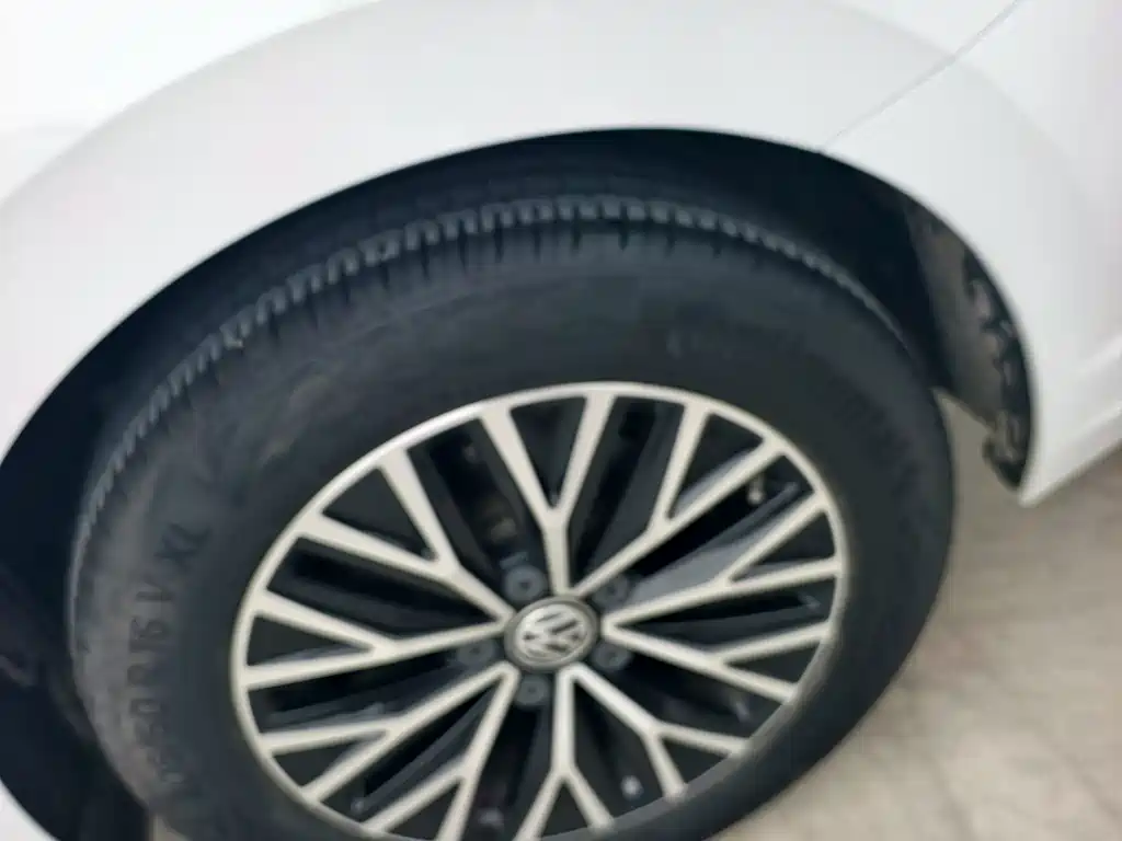 Volkswagen Sagitar — миниатюра 11