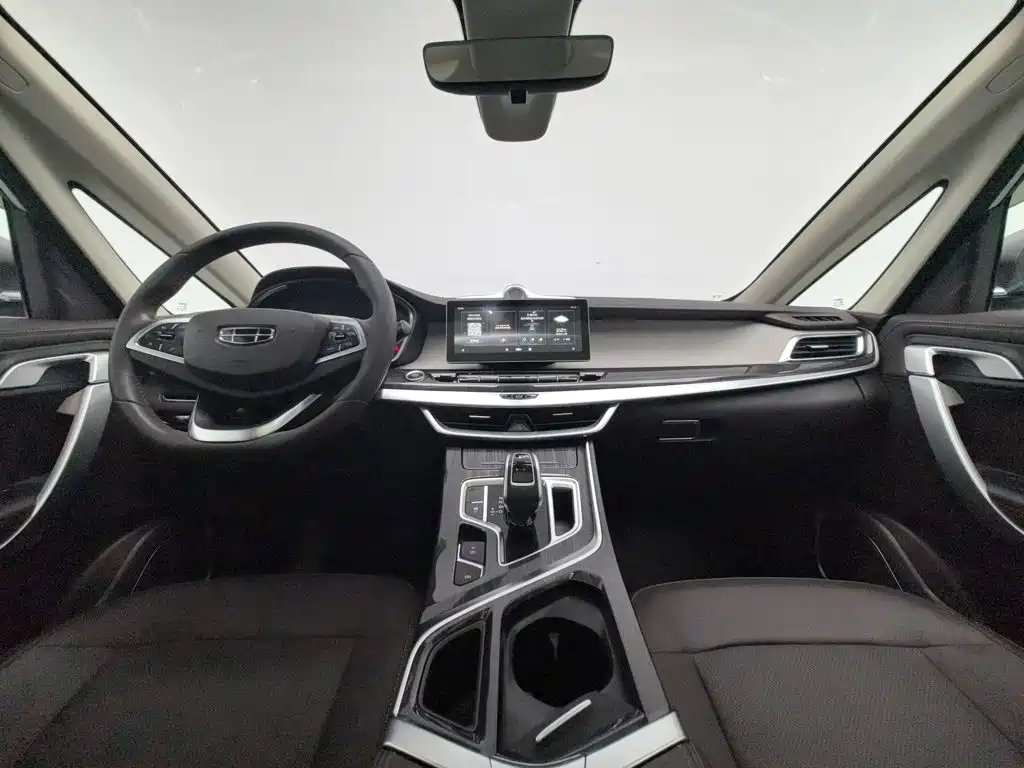 Geely Jia Ji — миниатюра 5