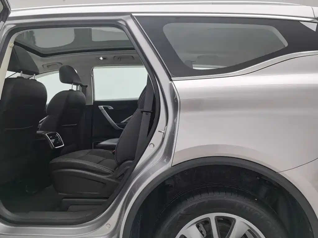 Geely Jia Ji — миниатюра 15