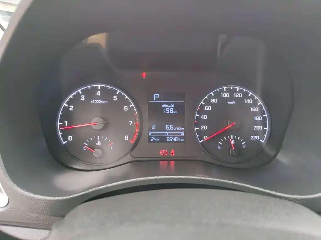 Hyundai Verna — миниатюра 12