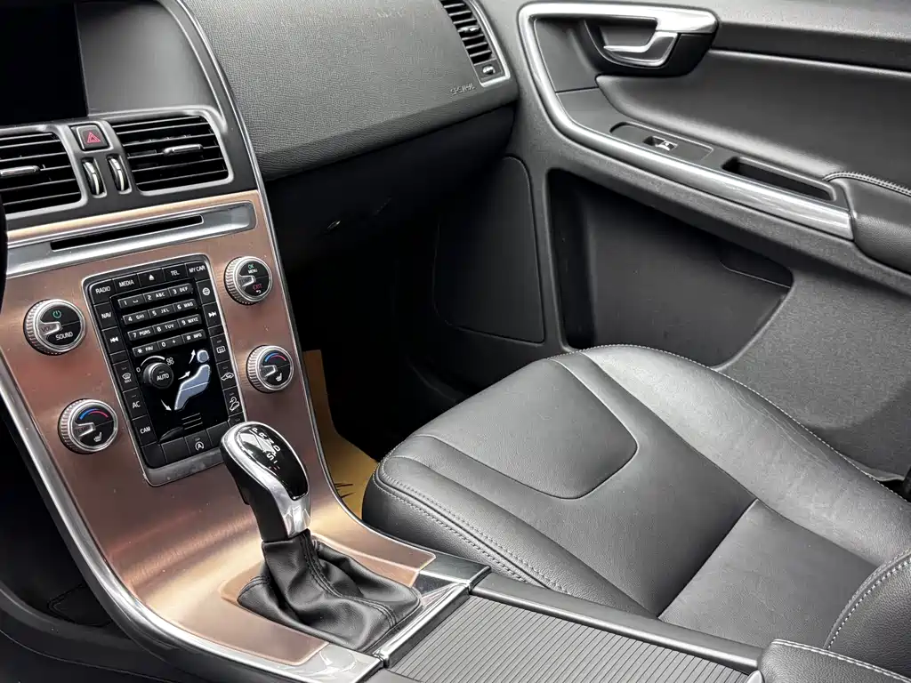 Volvo XC60 — миниатюра 18